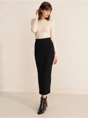 Culture Viscose Gudrunnemarie Black Ribbed Knit Maxi Skirt XS